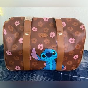 ‼️CLEARANCE‼️ Disney “Stitch” Bioworld 20” Rolling Duffle Bag - Brown Floral